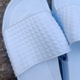 כפכפי Igor - לבן