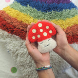 כרית חיבוק מתחממת  - פטריה קטנה