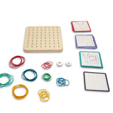 לוח מסמרים וגומיות